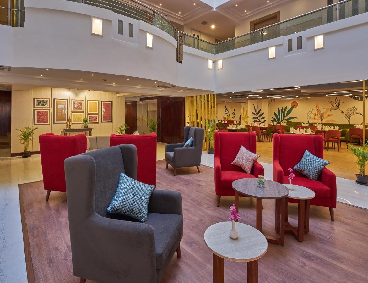 Tulip Inn Koramangala Bangalore Esterno foto