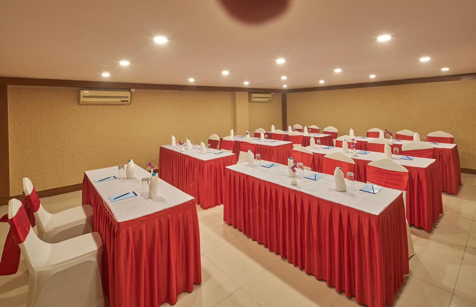 Tulip Inn Koramangala Bangalore Esterno foto